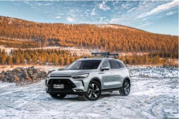 十万大码SUV 北京X7超大空间一个字值