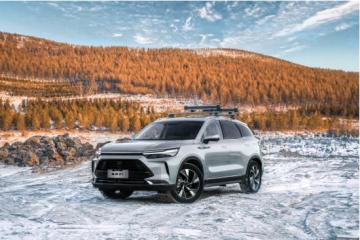 十万大码SUV 北京X7超大空间一个字值